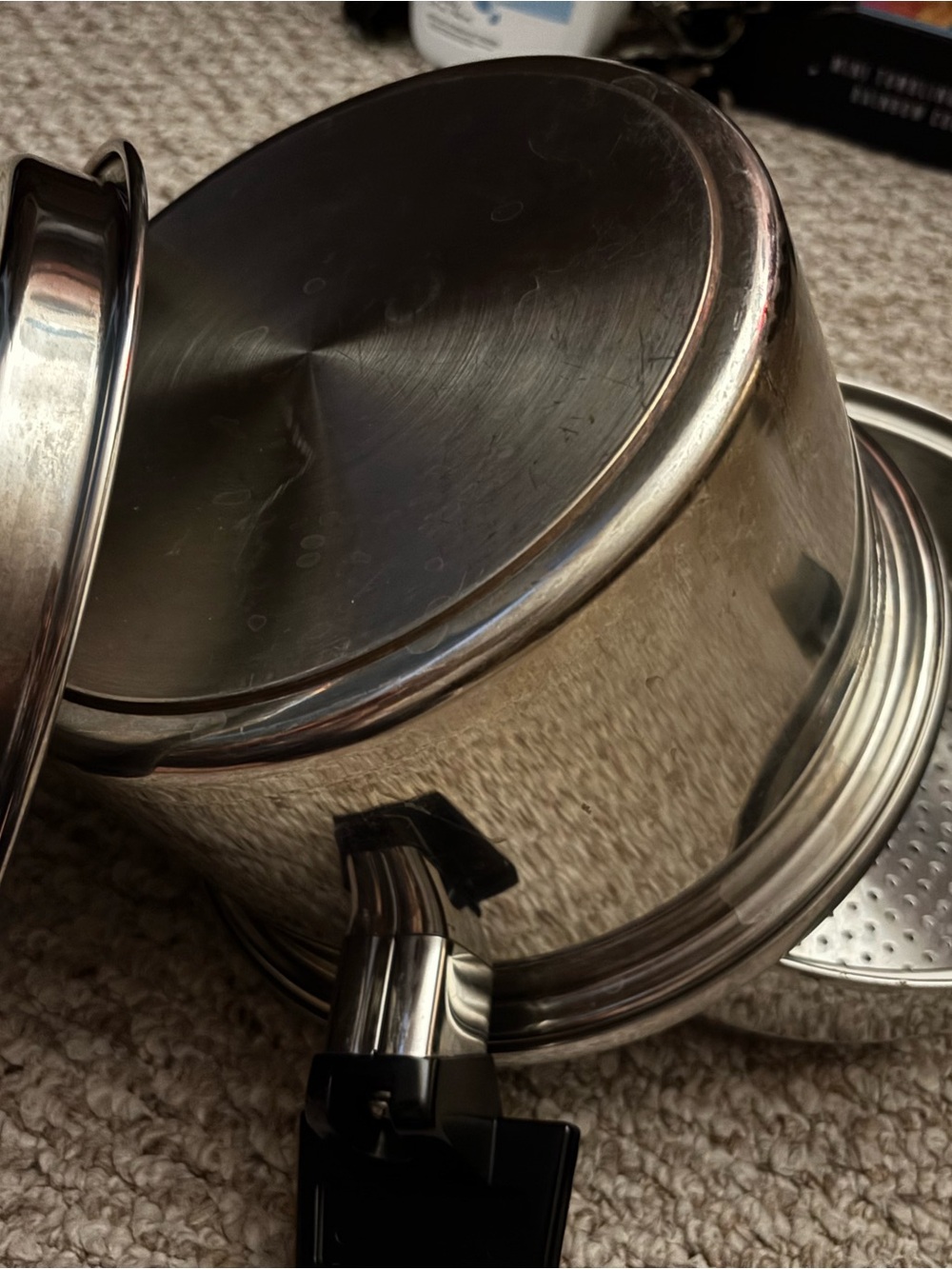 Stainless Steel Saucepan with Lid - Silver